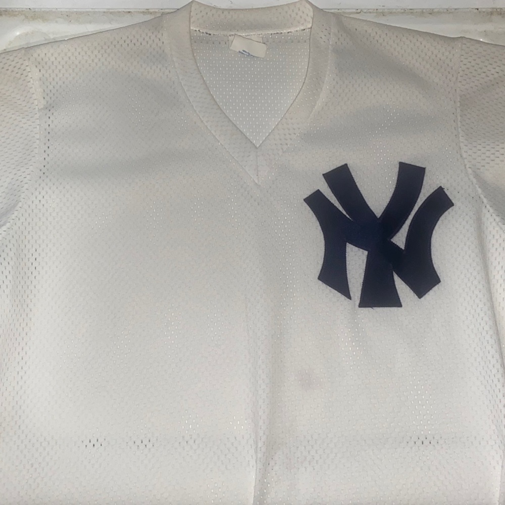 New York Yankees Mesh Jersey (No Number or Player Name on Back)